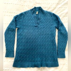 L.L.Bean sweater in good condition. Size M.  pretty and comfortable.